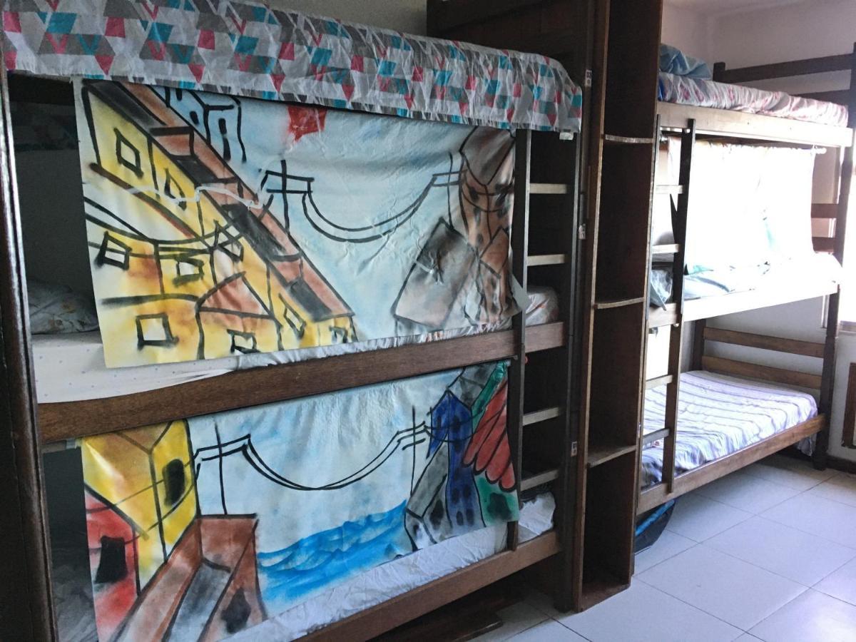 Cama em Dormitório Feminino com 4 Camas
